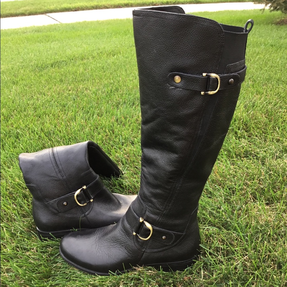 Tall leather boots NEW!
